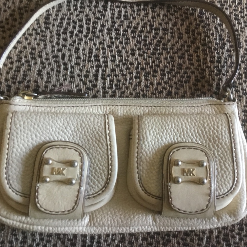 Michael Kors Cream Leather wristlet/shoulder Bag